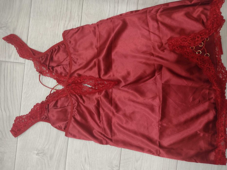 Луксозна нощница