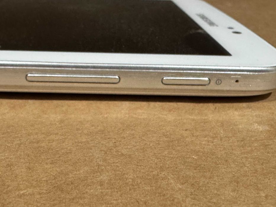 Таблет Samsung Galaxy tab 3