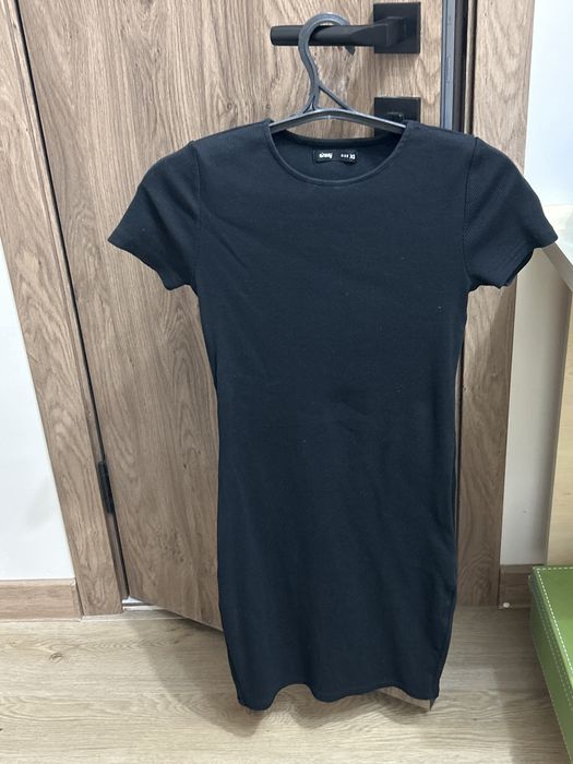 Продам черное платье