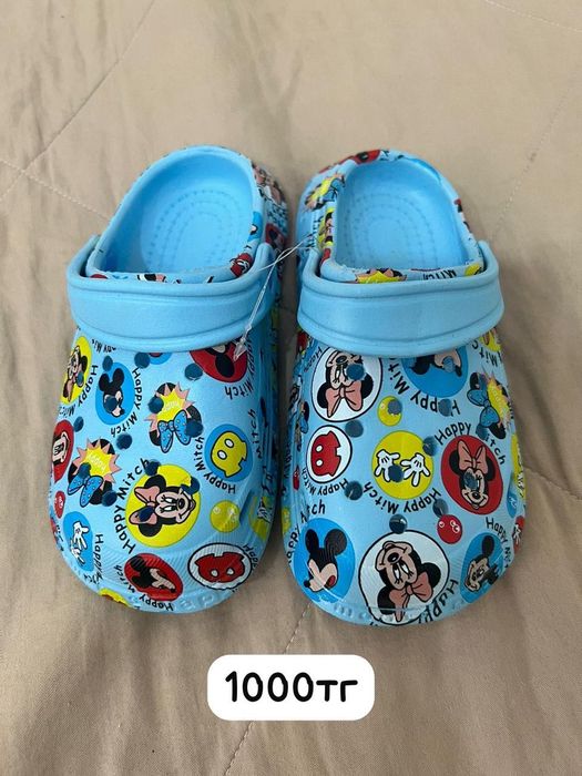 Продам кроксы детские