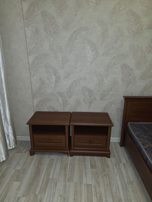Продам спальный гарнитур