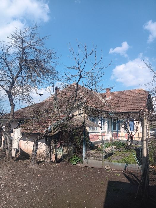 Vand casa 92 mp in comuna Lunca Muresului, jud. Alba, si teren intravilan 1471 mp