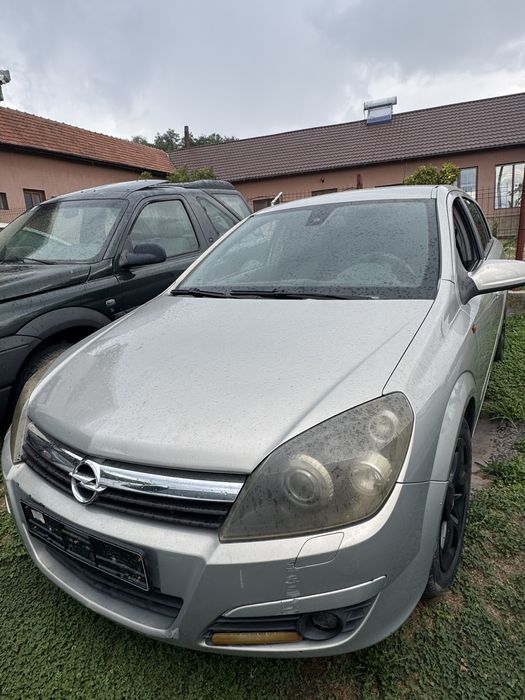 Opel astra H 1.7 diesel /benzina
