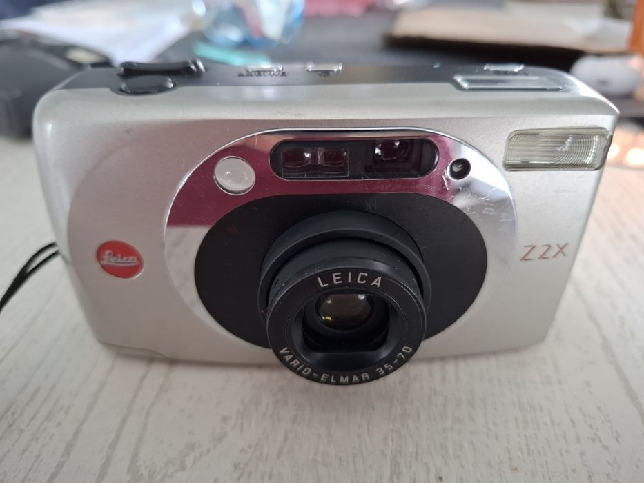 Leica aparate foto.Mini zoom si Z2X
