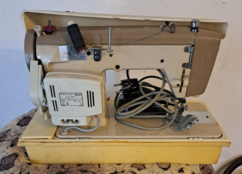 Vand masina de cusut Privileg