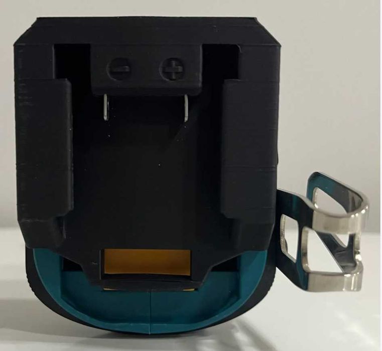 Adaptor de la Makita LXT la baterii Parkside