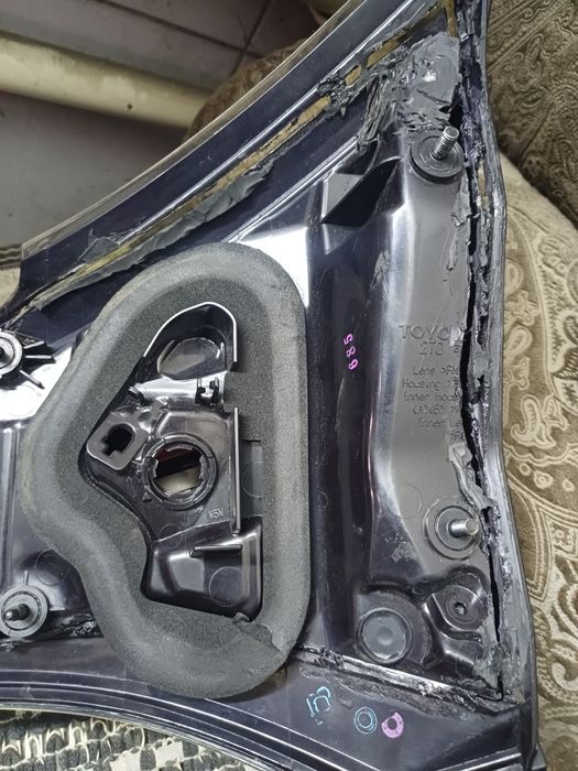 Фонари тойота раф 4