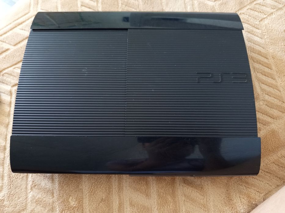Продам Sony playstation 3 super slim.