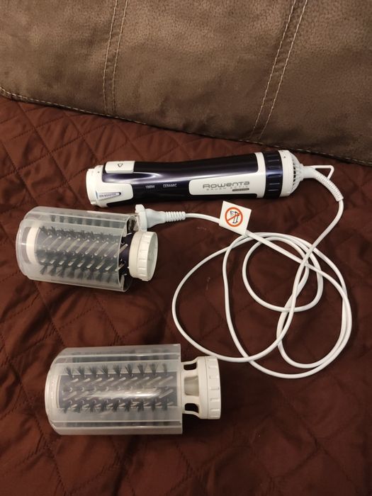 Електрическа четка за коса ROWENTA CF9540F0 PREMIUM CARE VIRTUOSO