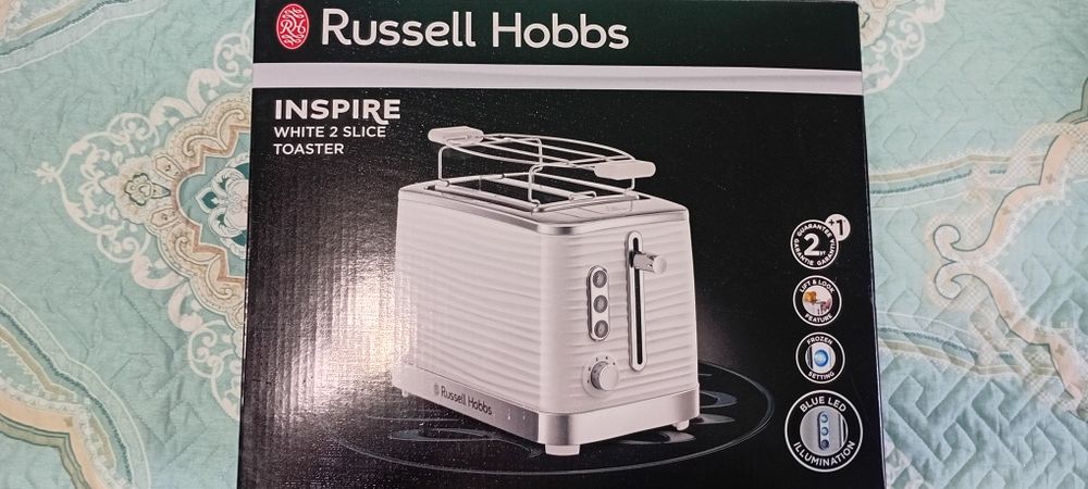 Продам тостер Russell Hobbs