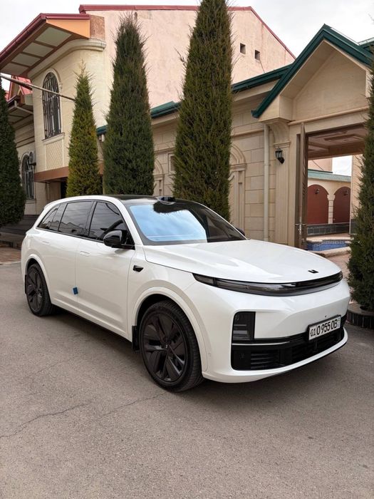 Lixiang Li L7 Ultra 2024