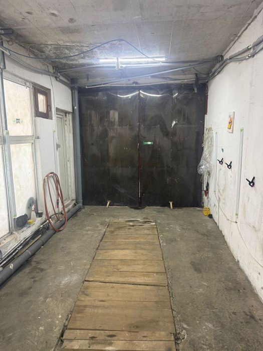 Inchiriez garaj sector 5