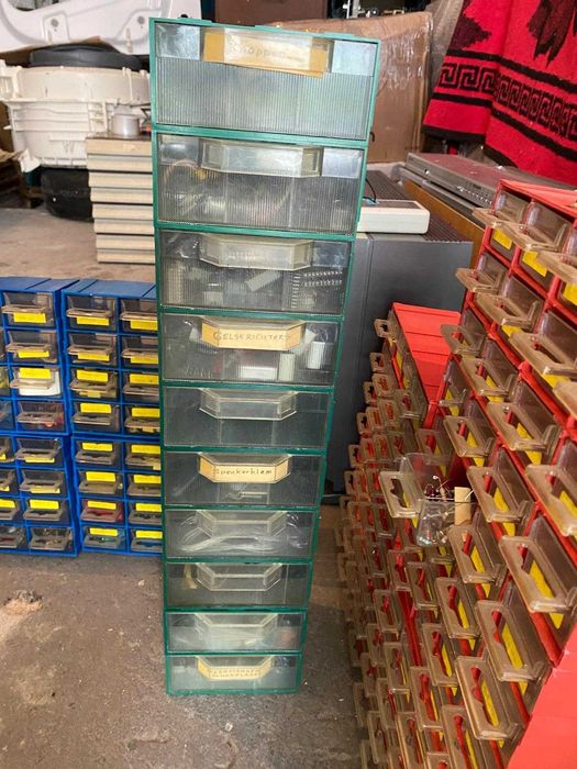 Organizatoare piese diverse