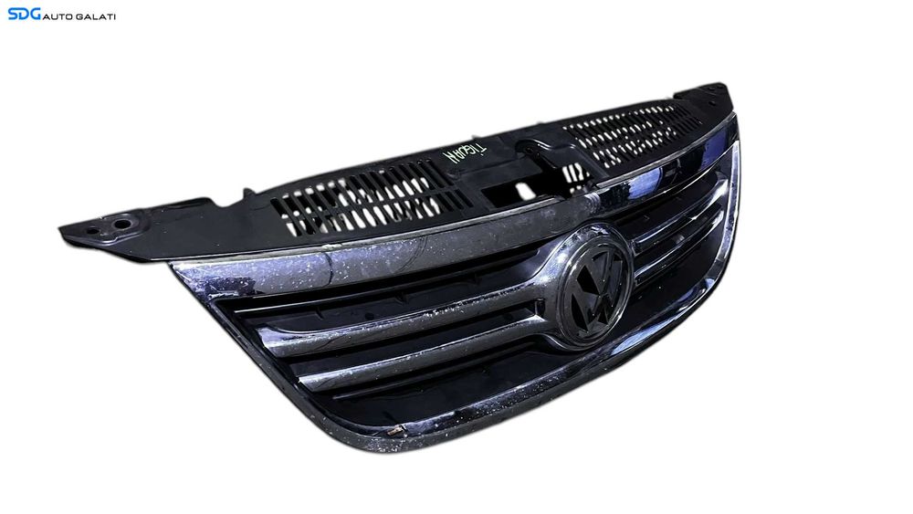 Grila Centrala cu Emblema Sigla de pe Bara Spoiler Fata Volkswagen Tiguan NFL Non Facelift 2007 - 2011 Cod 5N0853653 1K5853600 5N0853651 [L5344]
