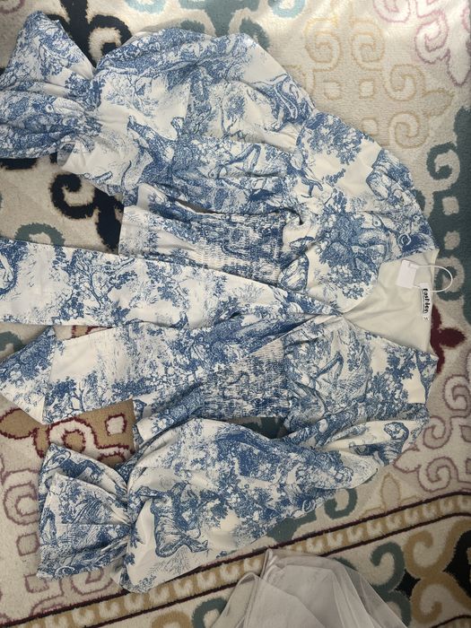 Кофта s размер отдаю за 4000