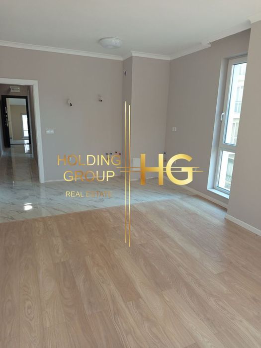 Продава се Двустаен апартамент в к.к. Св.Св. Константин и Елена - 67 кв.м за 2147 €/кв.м - Снимка #1