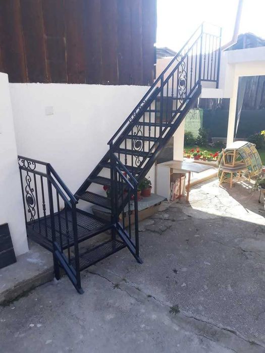 Изработка на метални стълби