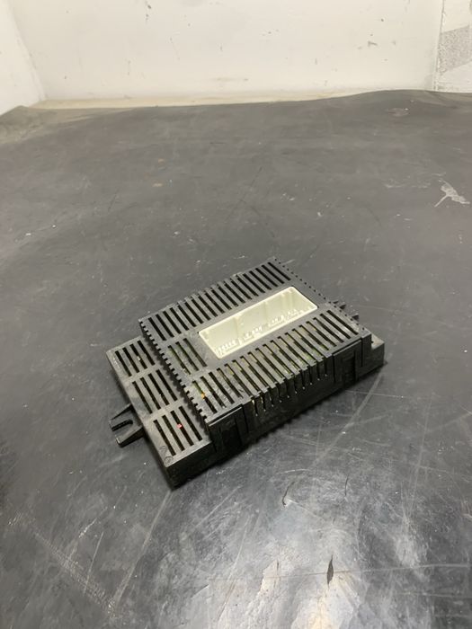 Calculator Modul faruri xenon BMW Seria 5 E60 E61 6943283
