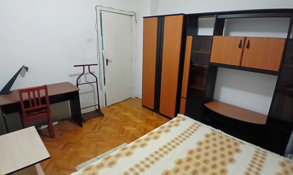 Proprietar ofer spre inchiriere 3 CAMERE DEC. PIATA IANCULUI (METROU)