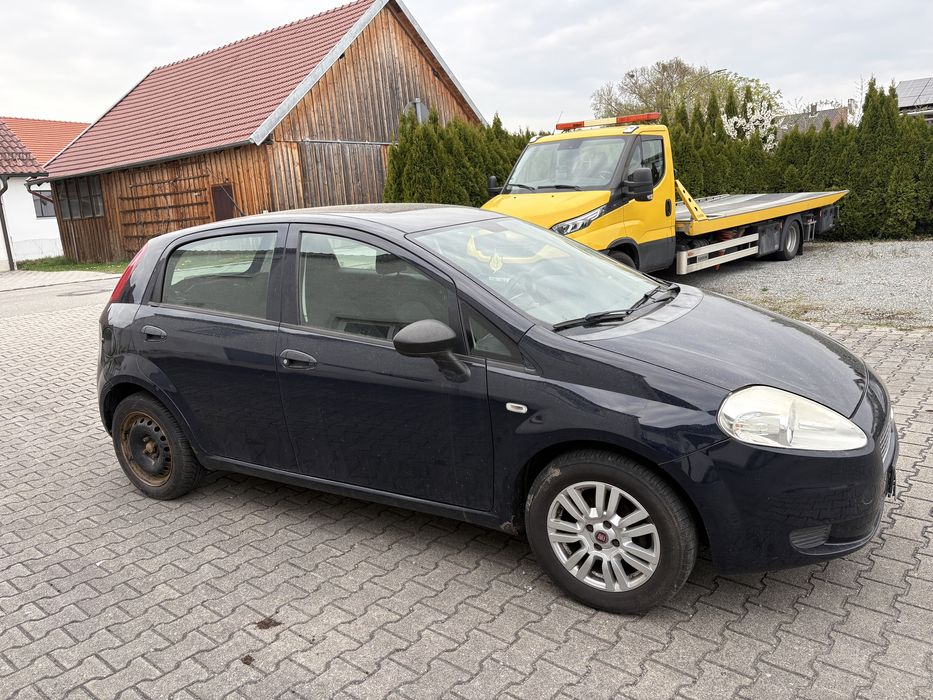 Vand Fiat Punto Benzina