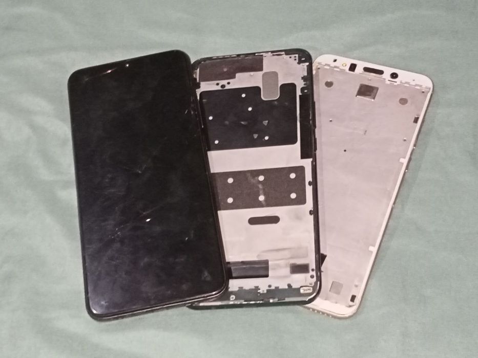 Обменяю телефоны на запчасти