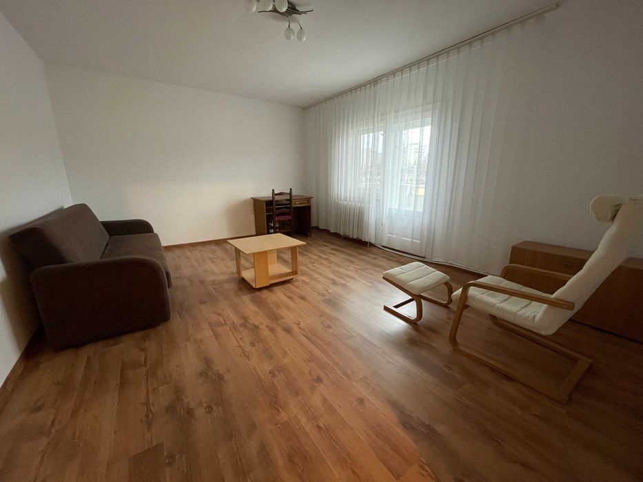 (PF) persoana fizica inchiriez apartament cu 2 camere pe str. Plopilor