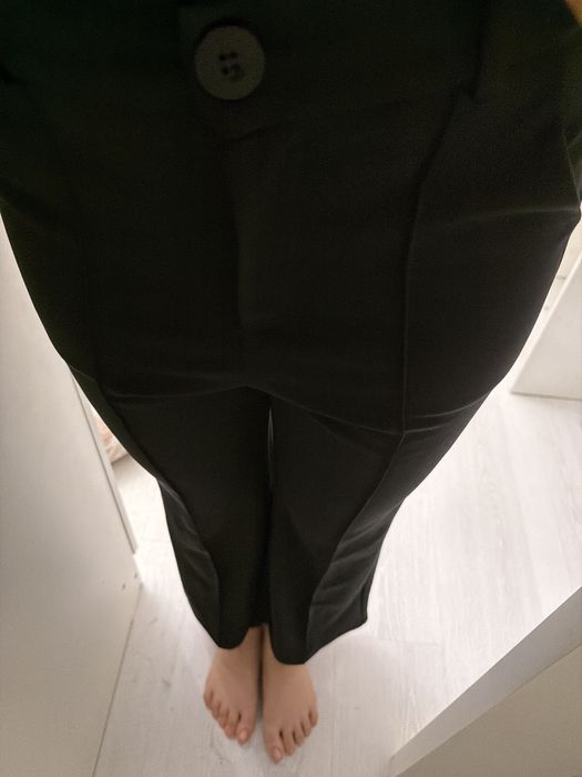 Классияеские брюки, женская одежда