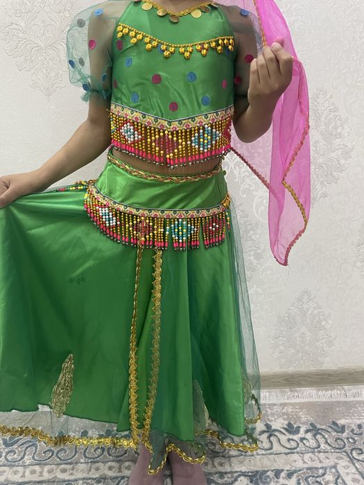 Үнді би киімі қыздарға арналған