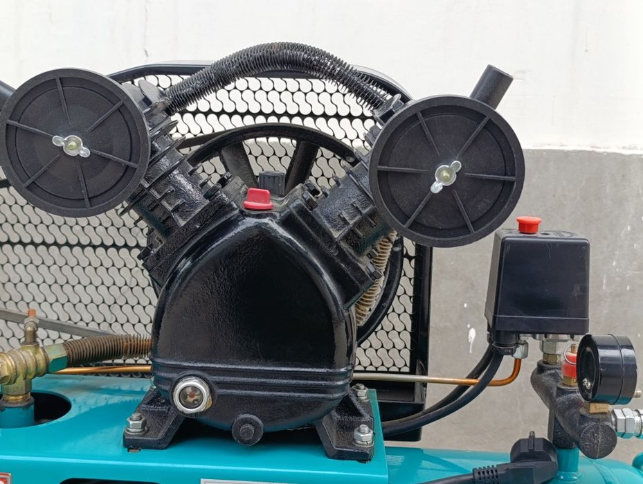 Компрессор компирессор компрессир  kompressor