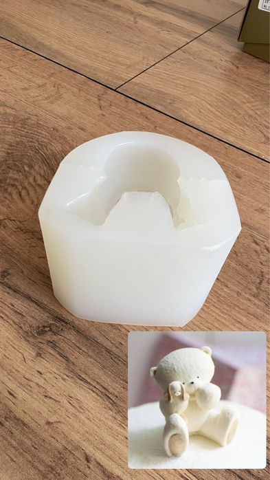 Молд Мишка с игрушкой