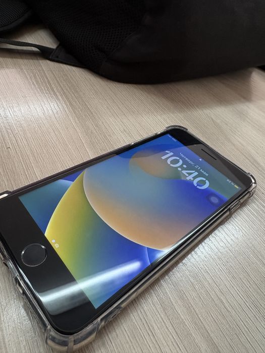 iPhone 8+ 64gb 76%