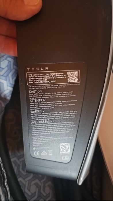 TESLA WALL Connector - 32A - Statie INCARCARE Tesla