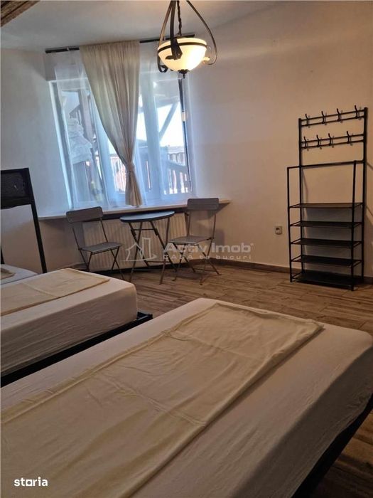 Casa  vila 15 camere -Cazare Muncitori - Bartolomeu