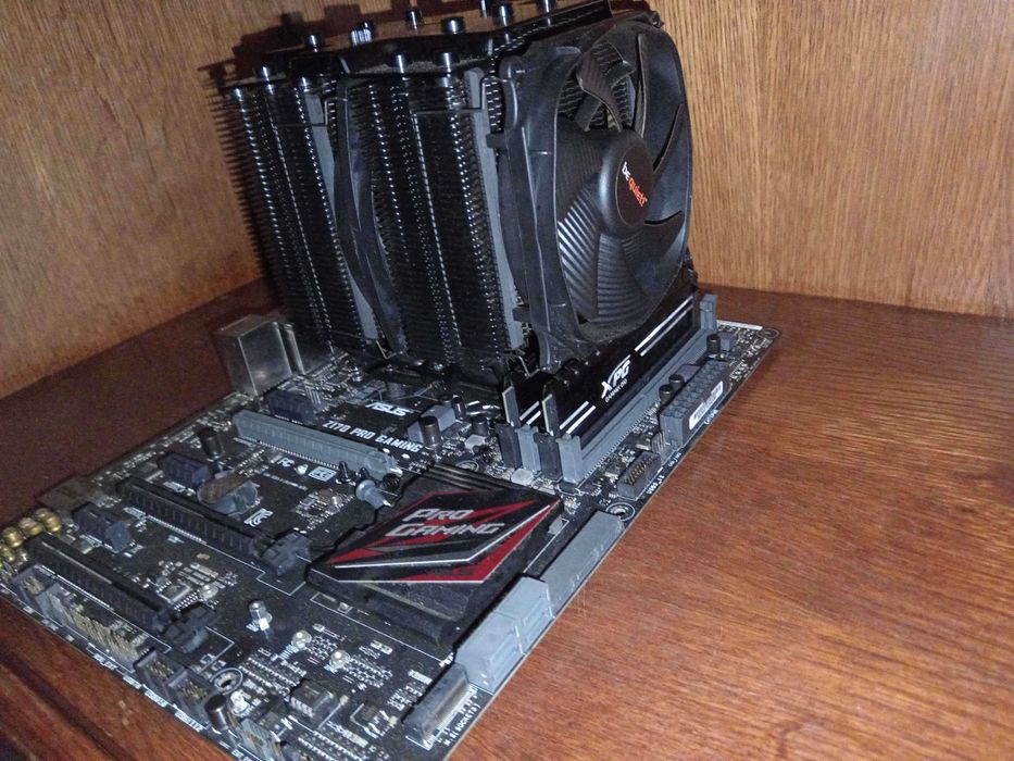 placa de baza  cooler rami si procesor