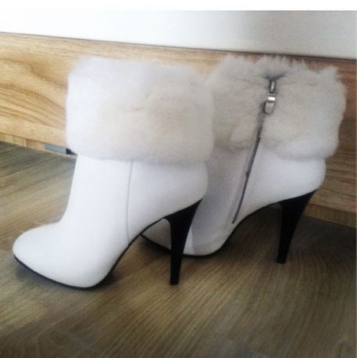 Новые женские ботинки