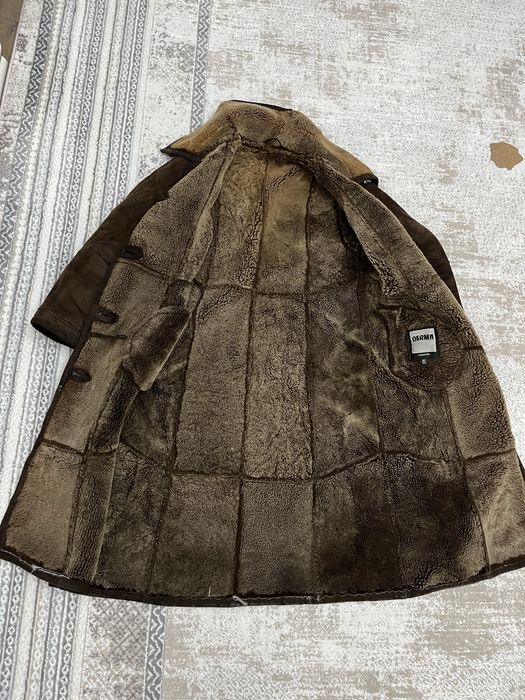 Женская зимняя дубленка размер М