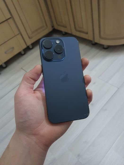 IPhone 15pro 512 менялся экран