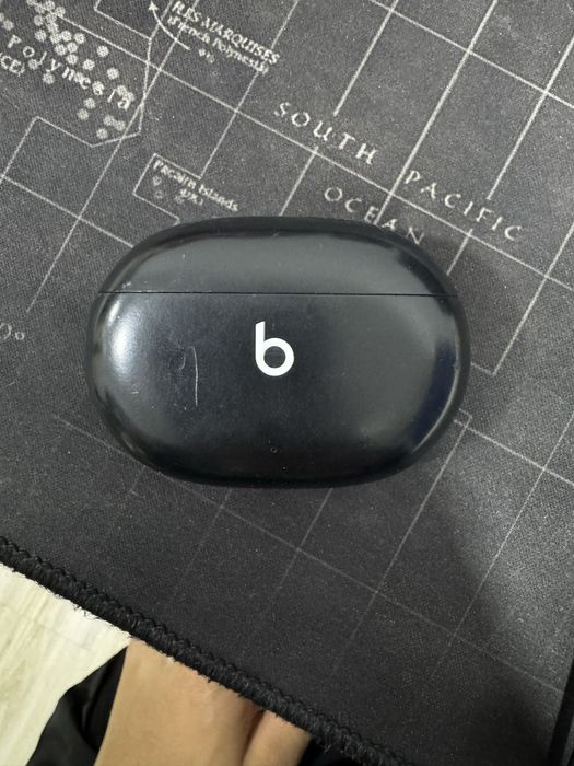 Beats Studio Buds Plus — оригинал из США , рабочие (кейс + левый)