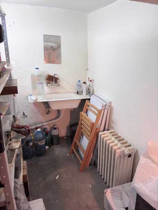 Продава се Гараж / Паркомясто в София, Център - 27 кв.м за 1700 €/кв.м - Снимка #1