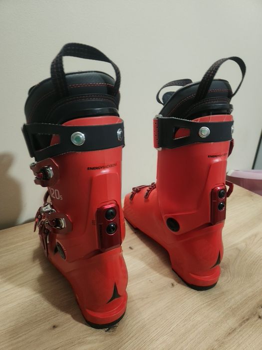 Ски обувки 26.5  Atomic  120
