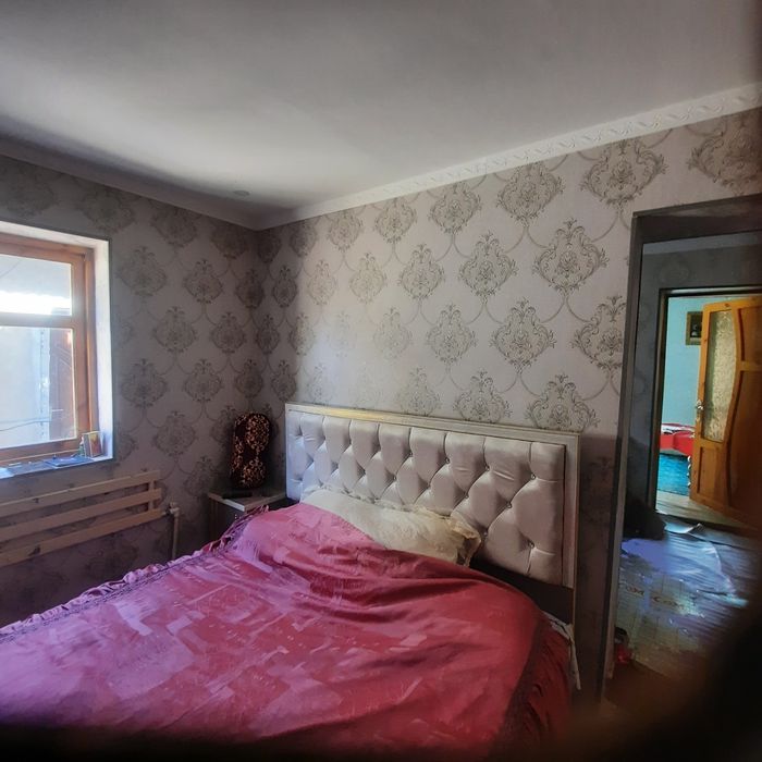 Срочно ховли  Чирчик шахрида сотилади