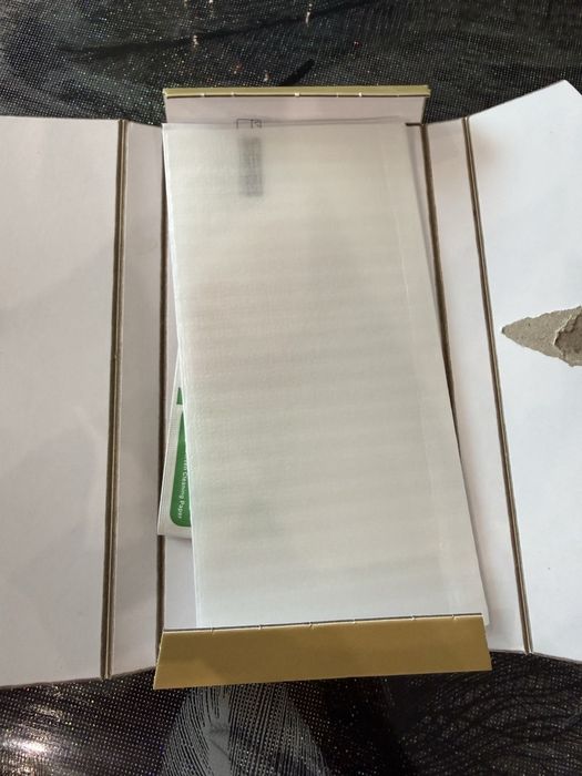 Кейсове + протектори за екран за Iphone 14
