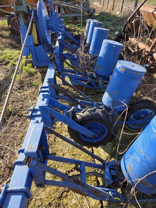 Semănătoare 6 rânduri