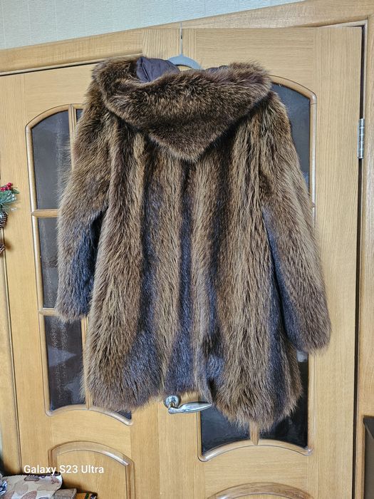 Шуба,  мех натуральный енот