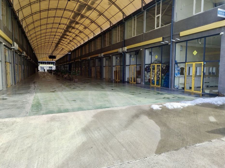 Продажа срочная | Эркин савдо мажмуасида дукон сотилади 14м2