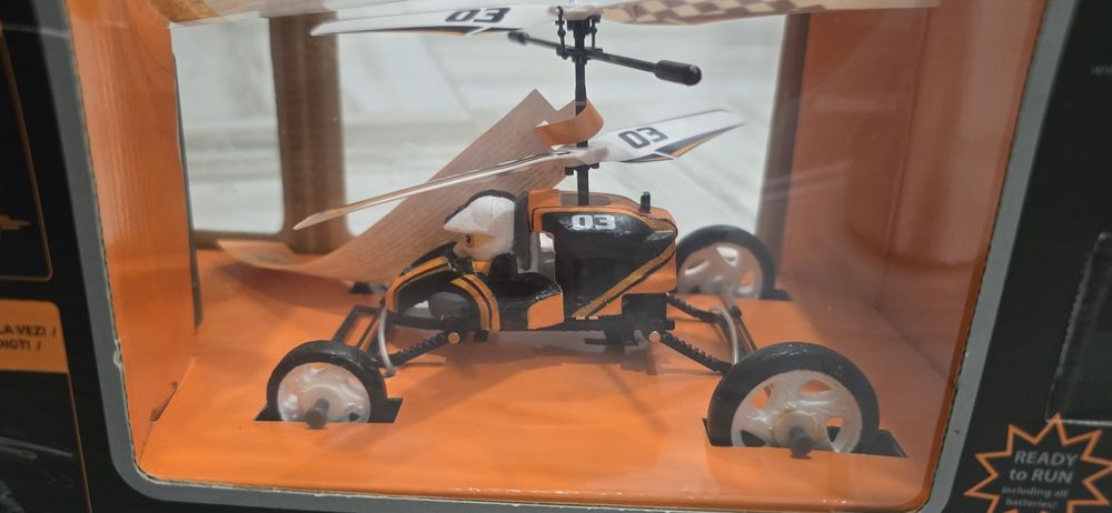 Радиоуправляема количка J-Kart и хеликоптер в едно!
Прода