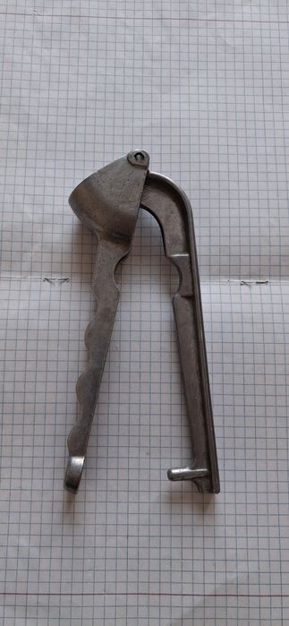 Казан,  сковорода, орешница