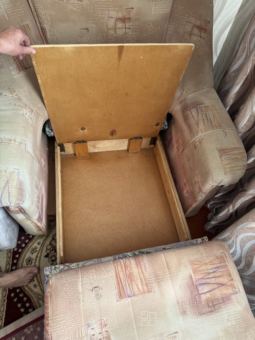 Диваны 3 комплекта (диван, минидиван и кресло)