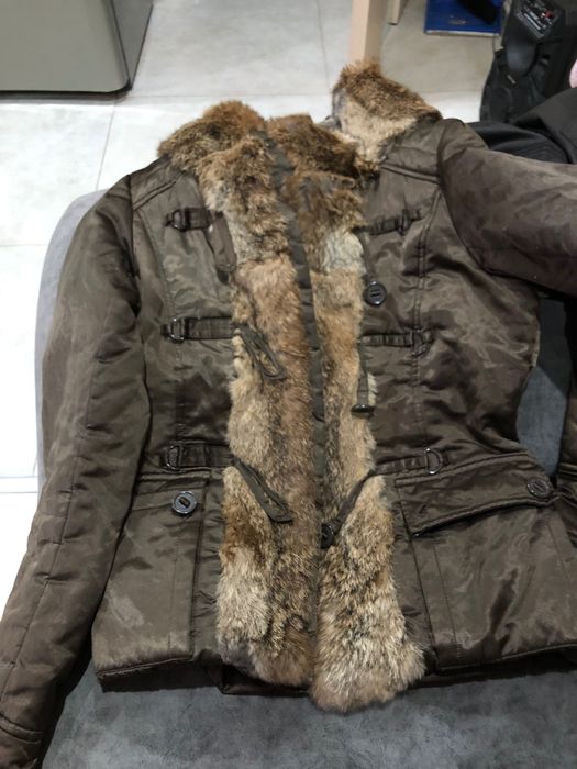 Късо дамско яке кожа със пух