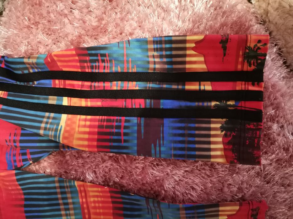 Оригинални дамски клин Adidas!